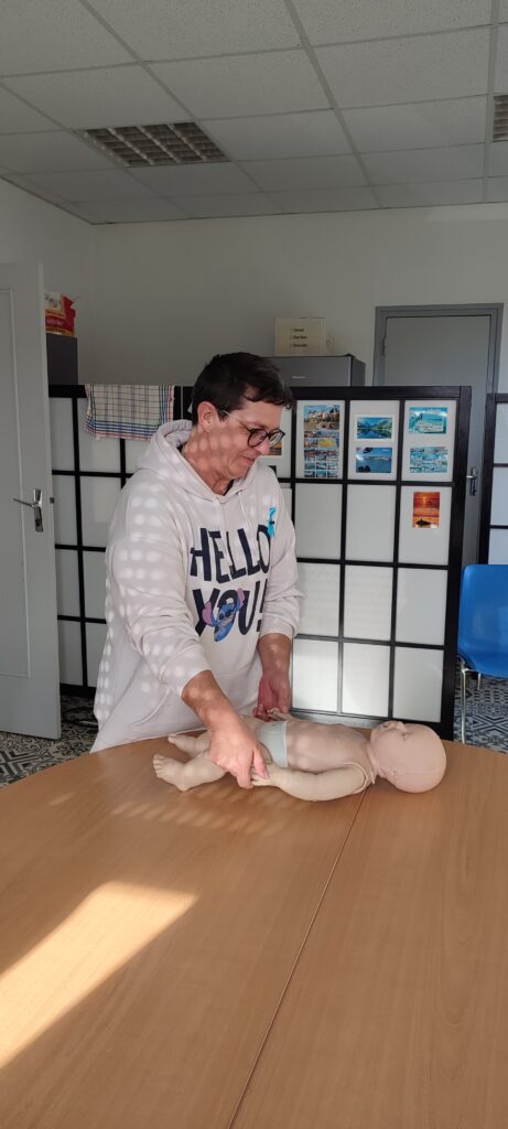 Sabine de l'AITT en formation SST